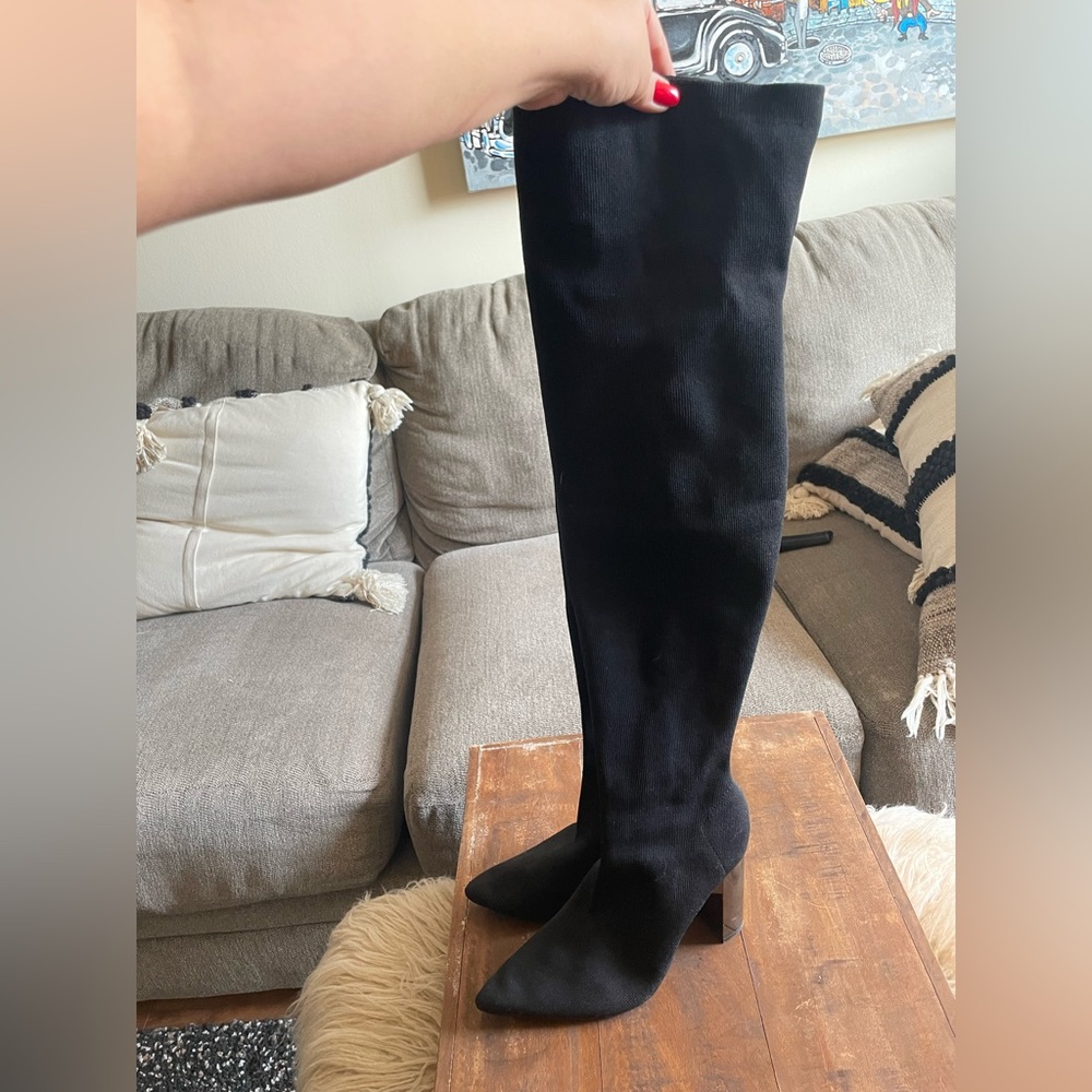 Size 39 Boot Bundle - image 3